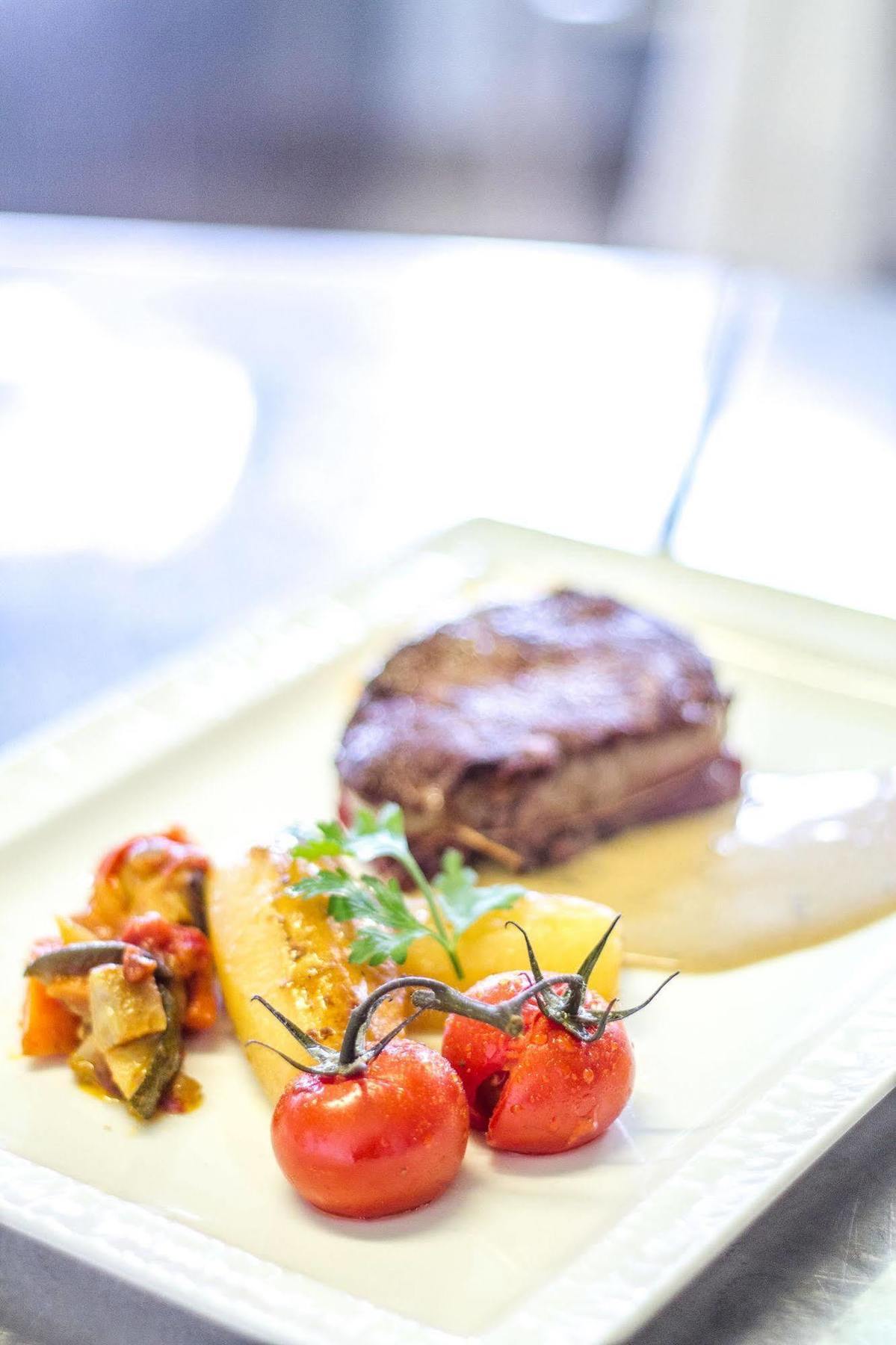 Le Val-Saint-Père Hotel Restaurant Les 13 Assiettes מראה חיצוני תמונה