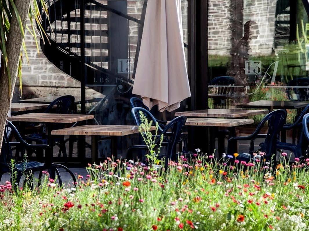 Le Val-Saint-Père Hotel Restaurant Les 13 Assiettes מראה חיצוני תמונה